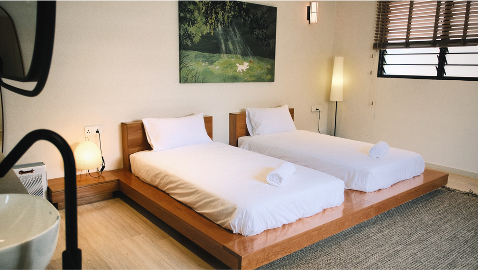 Room 1 — Away 6